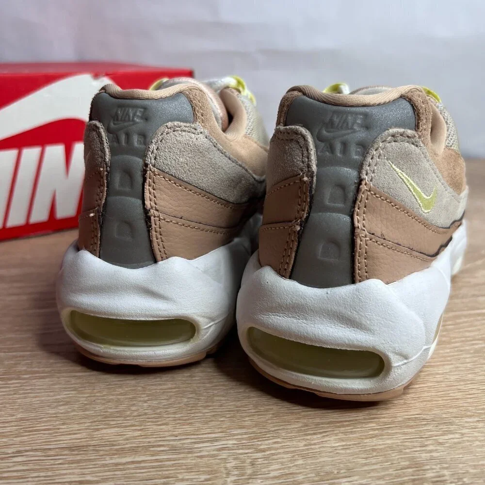 Nike Air Max 95 Bio Beige Luminous Green - Picture 7 of 8